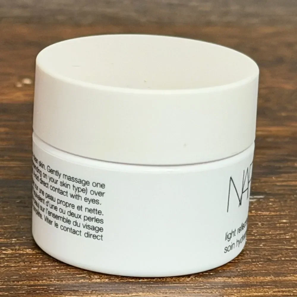 ✨ NARS Light Reflecting Moisturizer 0.49 oz / 14 mL (Travel Size). New!